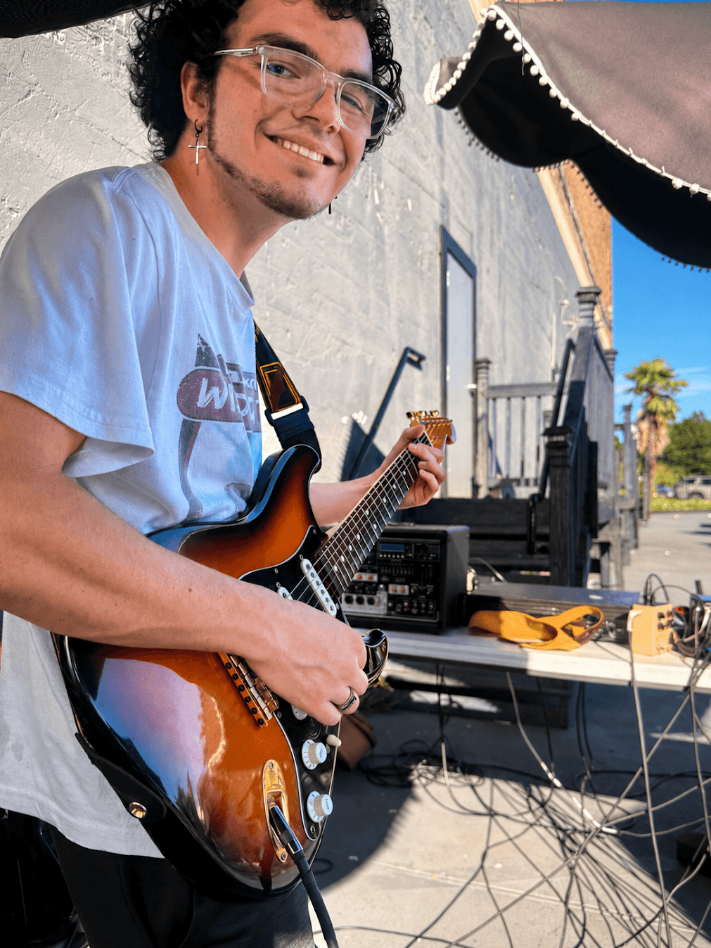 Charlie Ybanez performing with Heritage Road Band